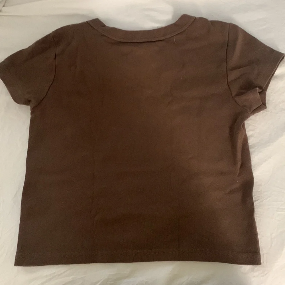 brandy melville, john galt brown cowgirl cropped shirt - Picture 3 of 3